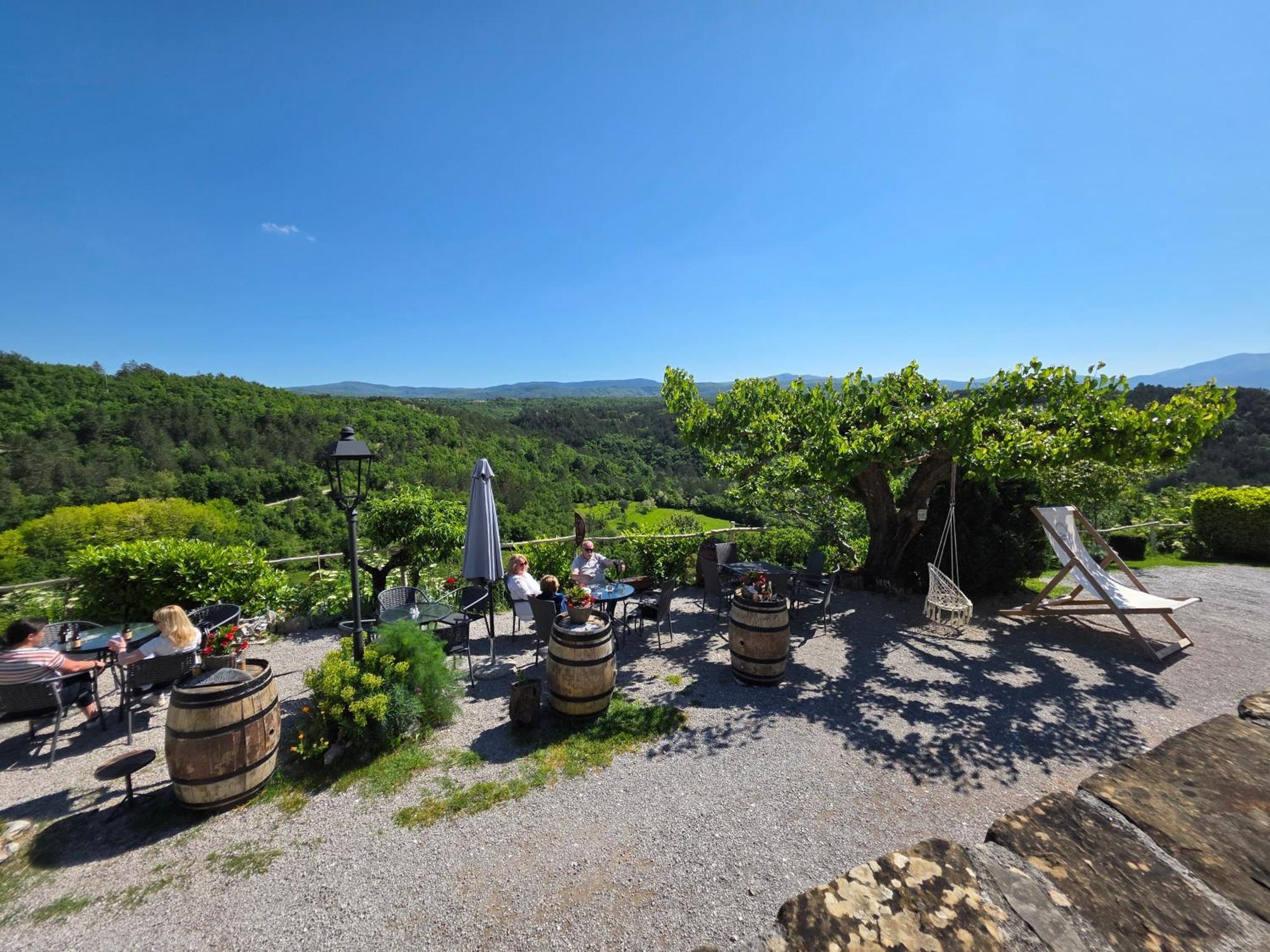 Apartment Hum-The Smallest Town In The World Екстер'єр фото